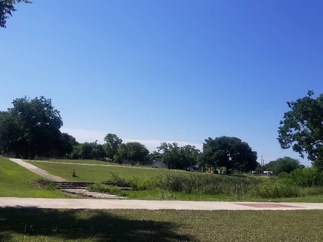 Poteet Canyon Park - Image 1