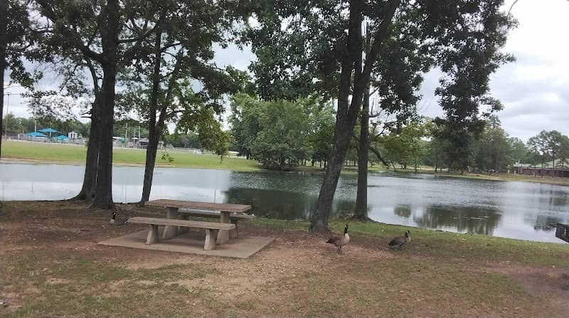 Oka Park & Splash Pad - Image 1