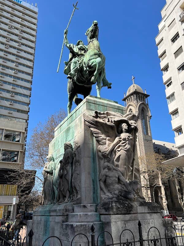 Monumento al Gaucho - Image 1