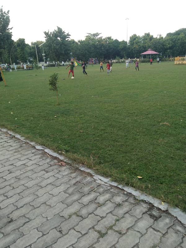 Bhinga Park - Image 2