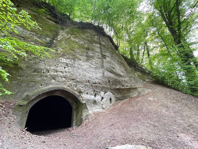 Sandsteinhöhlen - Image 1