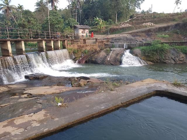 Attayam Chira - Image 1