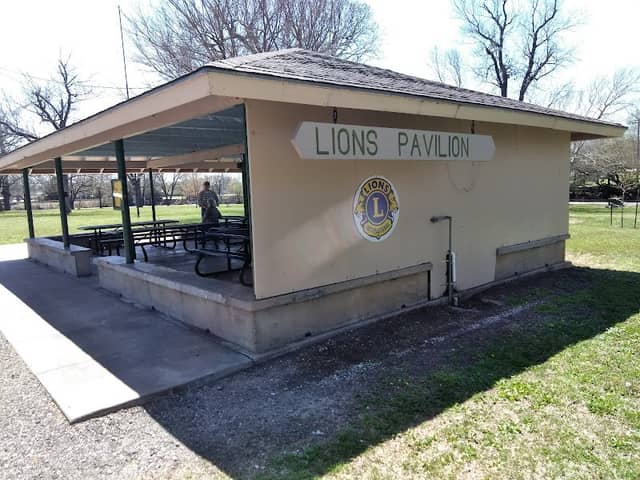 Lions Club Pavilion - Image 1