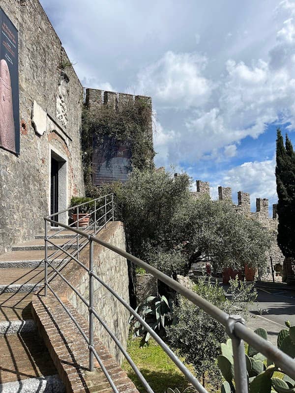 Castello San Giorgio - Image 3