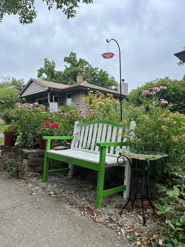 Hummingbird Park - Image 2