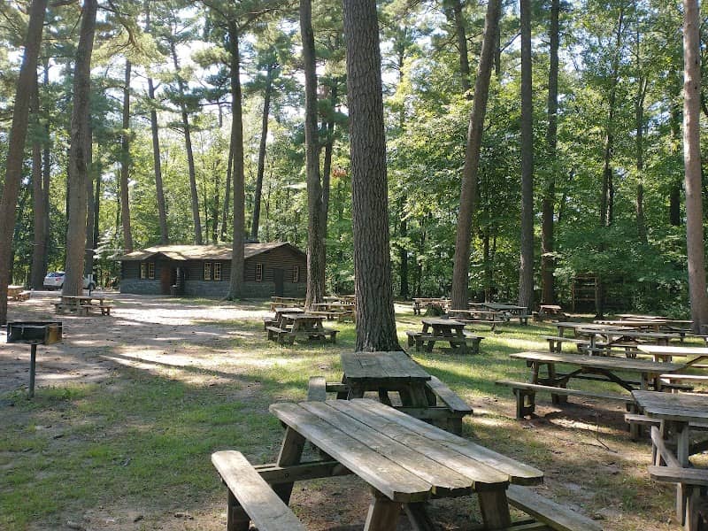 Pine Grove Park - Image 2