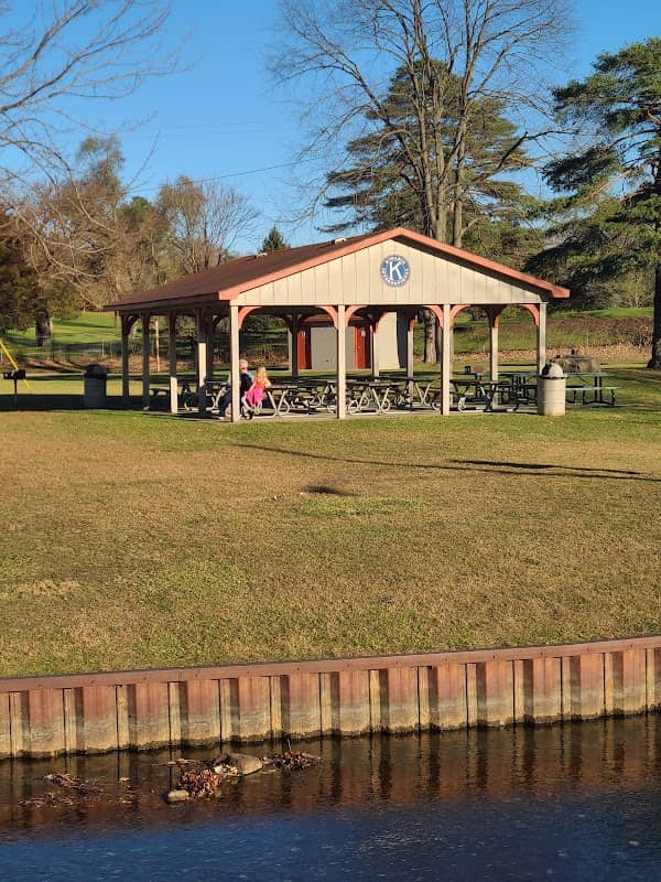 Swain Memorial Park - Image 2
