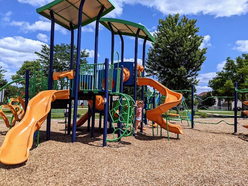 Stoneybrook Park - Image 1