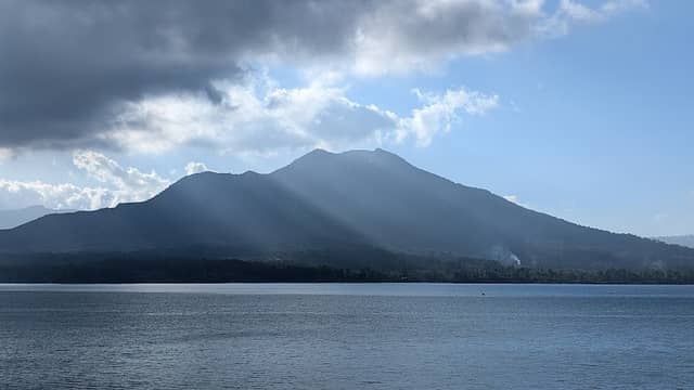 Nice spot to observe Mount Batur at sunset - Image 1