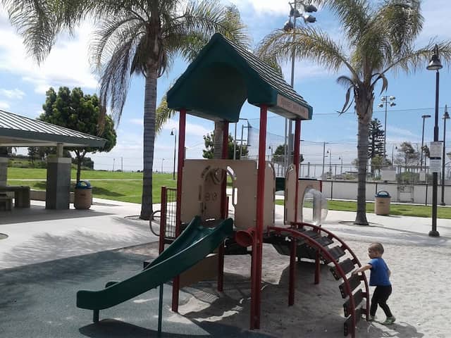 Sunset View Park - Image 3