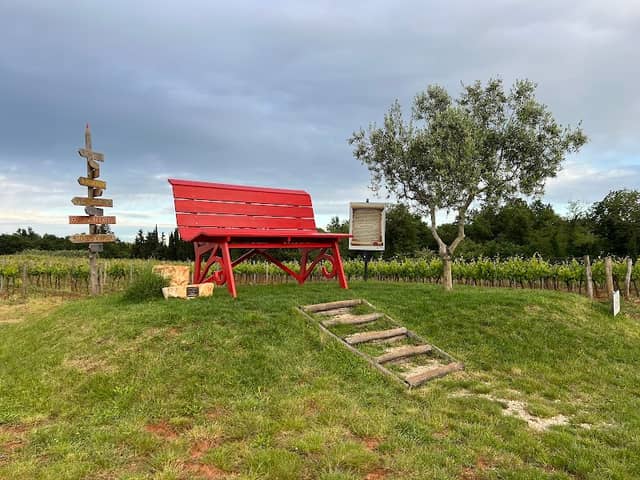 Big Bench #296 - Deklevi - Image 1