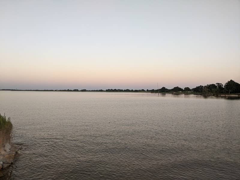 Costa Del Mar Point - Image 1