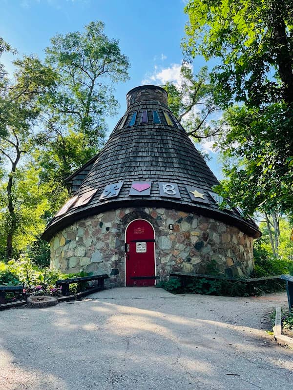 The Witch’s Hut - Image 2