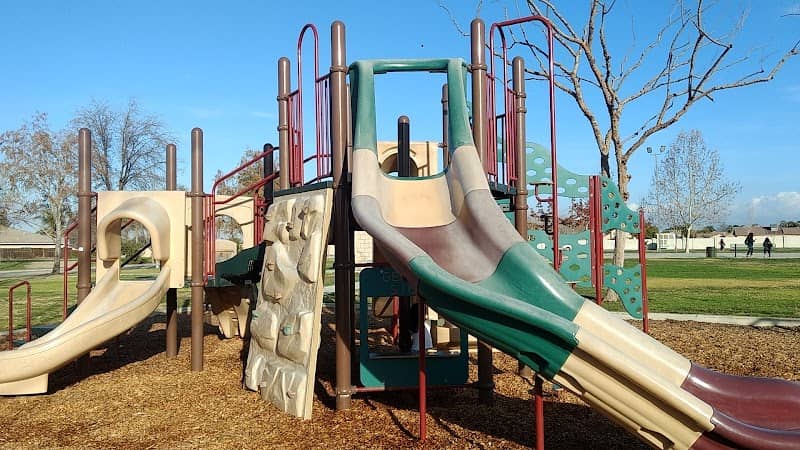 Ritchey Park - Image 1