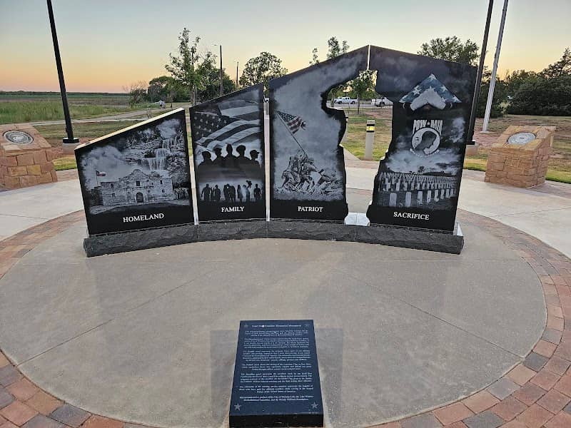 Veterans Memorial - Image 2