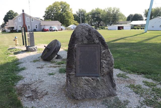 Ernestus Putman Memorial Park - Image 2