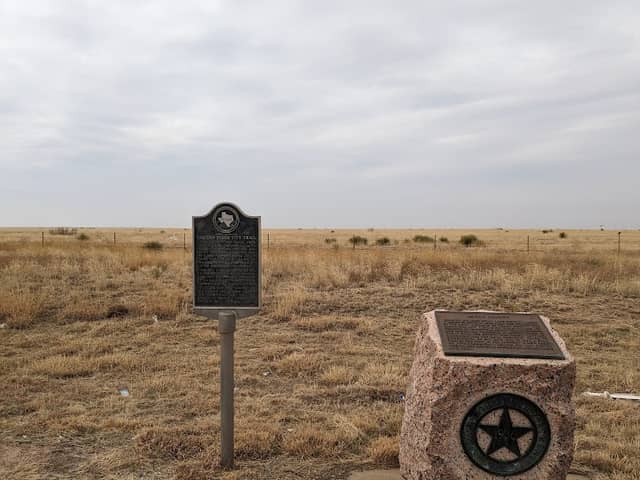Tascosa-Dodge City Trail Historical Marker - Image 2