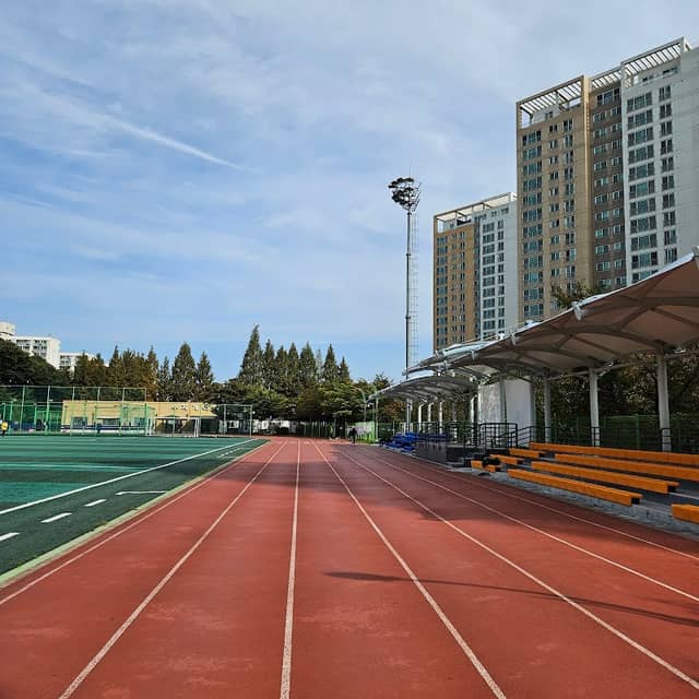 수지체육공원 - Image 2