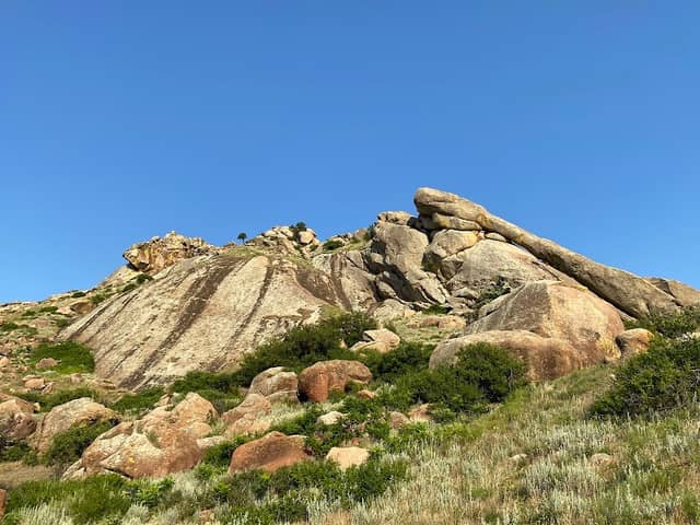 Baldy Point Climbing Area Trailhead - Image 2
