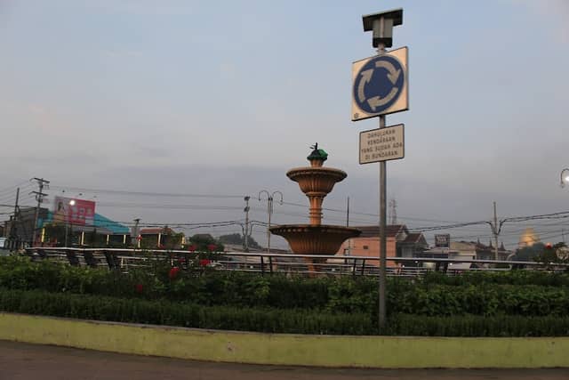 Gladak Serang Roundabout - Image 1