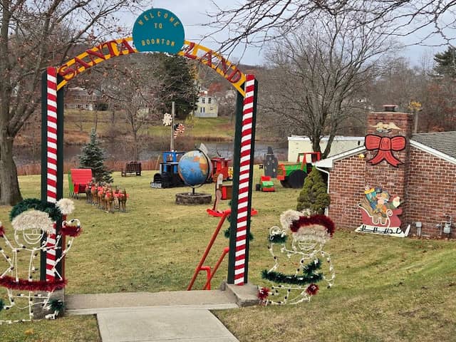 Santaland - Image 1