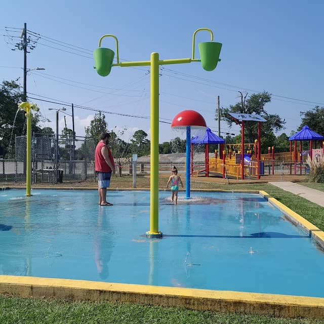 Waveland Avenue Park - Image 2