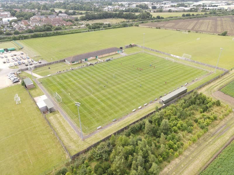 Sleaford Park - Image 1