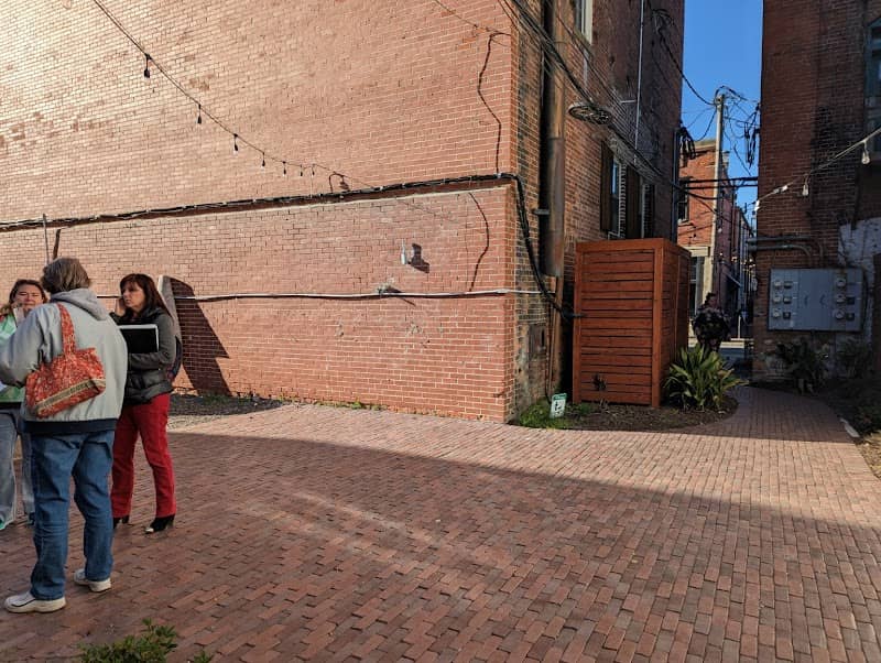 Fowler Alley - Image 1