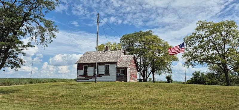 Roadside Park - Image 1