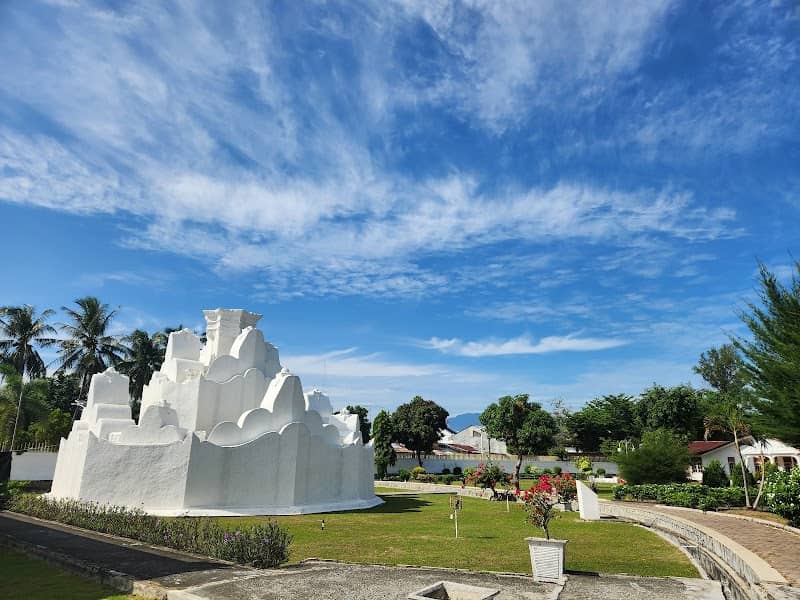 Putroe Phang Park - Image 1