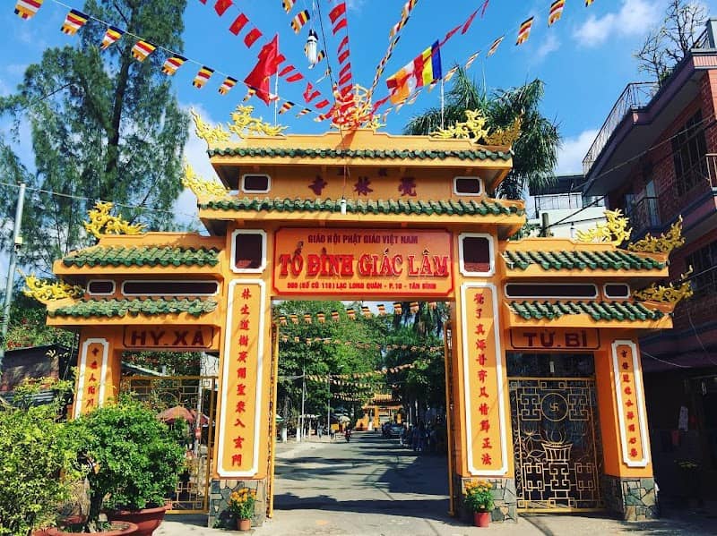 Giac Lam Buddhist Temple - Image 2