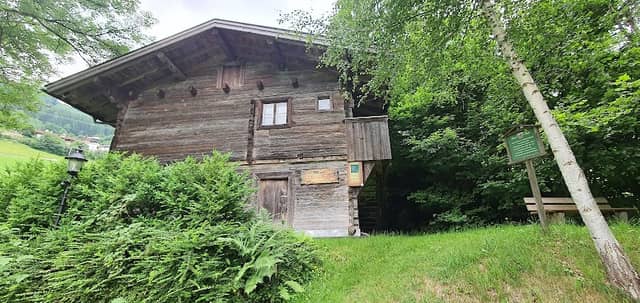 Alte Schule Unterberg - Image 1