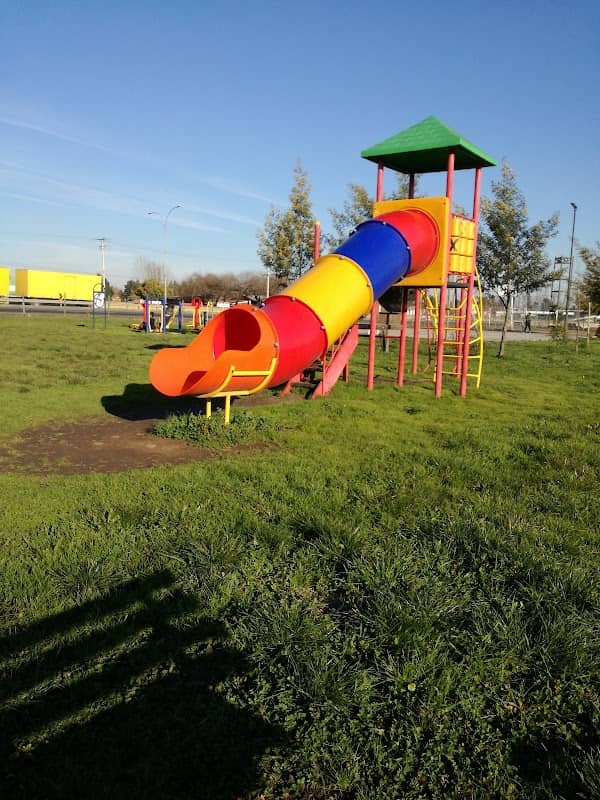 Violeta Parra Sandoval Park - Image 1