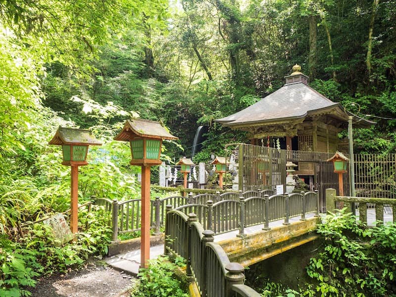 Biwa Fall - Image 2