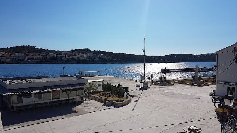 Krapanj Brodarica Šibenik - Image 1