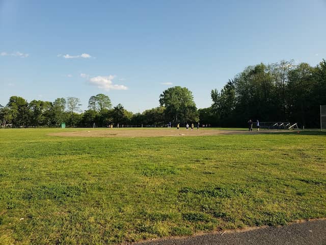 Ray Ash Park - Image 2