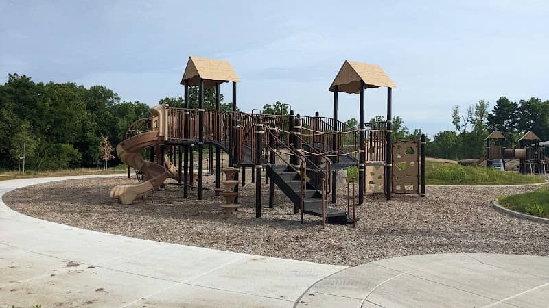 Overleys Worman Park - Image 1