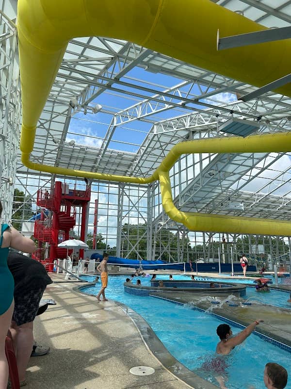 Bolivar Recreation & Aquatic Cente - Image 1