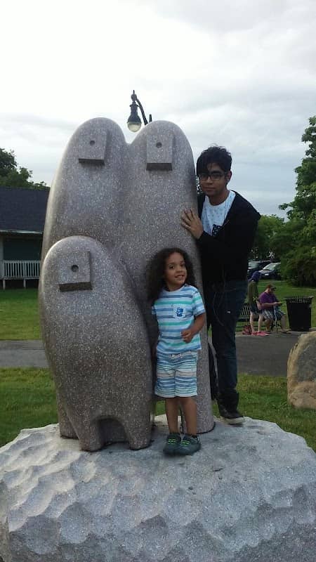 Bangor waterfront sculptures - Image 1