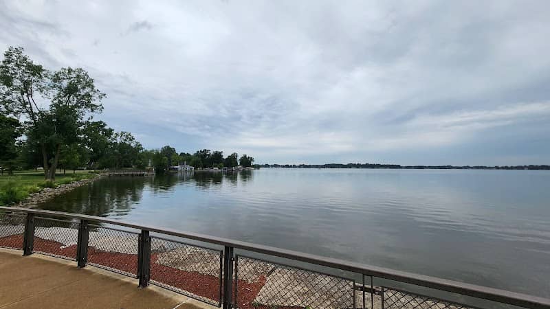 Pavilion Shore Park - Image 3