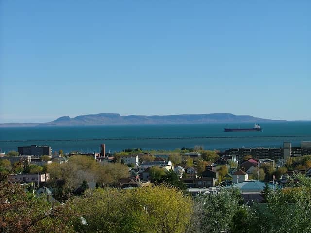 Hillcrest Park - Image 2