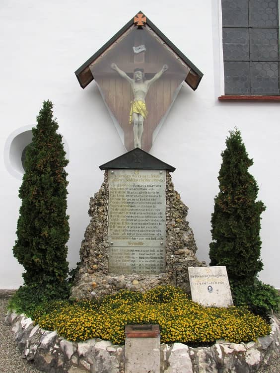 Kriegerdenkmal Wollbach - Image 1