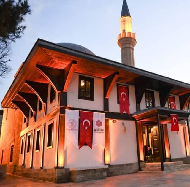 Hersekzade Ahmet Paşa Cami - Image 1