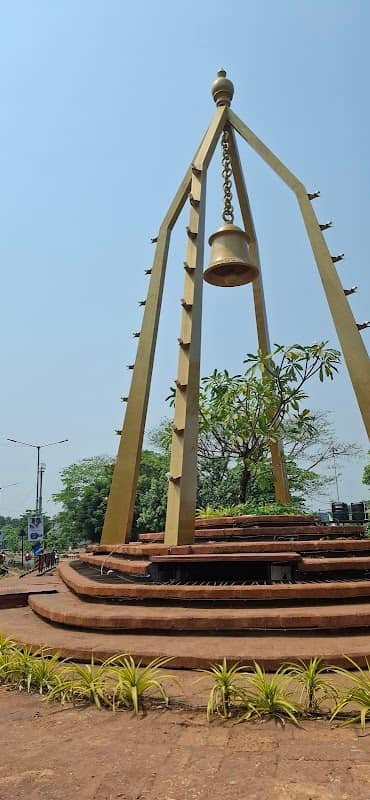 Shree Damodar Circle Bell, Fatorda - Image 2