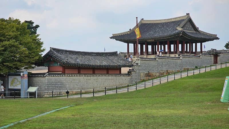 Hwaseong Eocha Boarding Station - Image 2