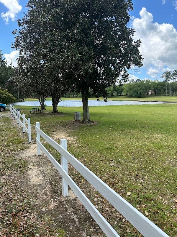 Hilsman Park - Image 2