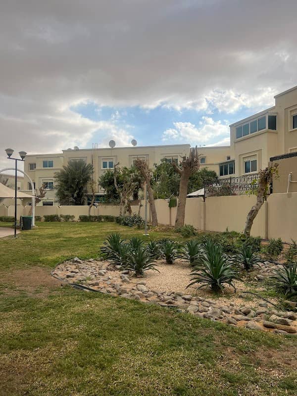 Quiet Park - Image 2