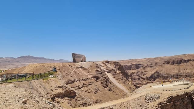 Galala Plateau Corniche - Image 1