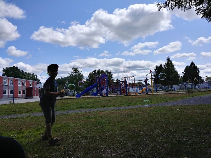 Parc-école Mgr-Grenier - Image 1