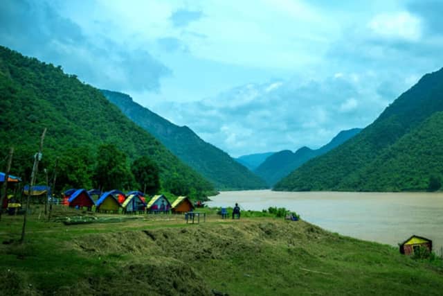 Punnami Papikondalu Boating - Image 1
